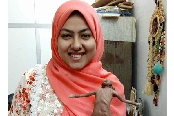 «المجلس العربي الافريقي AACID» يمنح "هاجر المراغي" درع التميز لعام 2020.